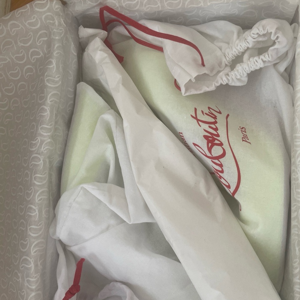 Christian Louboutin Kate 100 Fluo Yellow Neon Heels Size 39 NIB - Picture 7 of 8